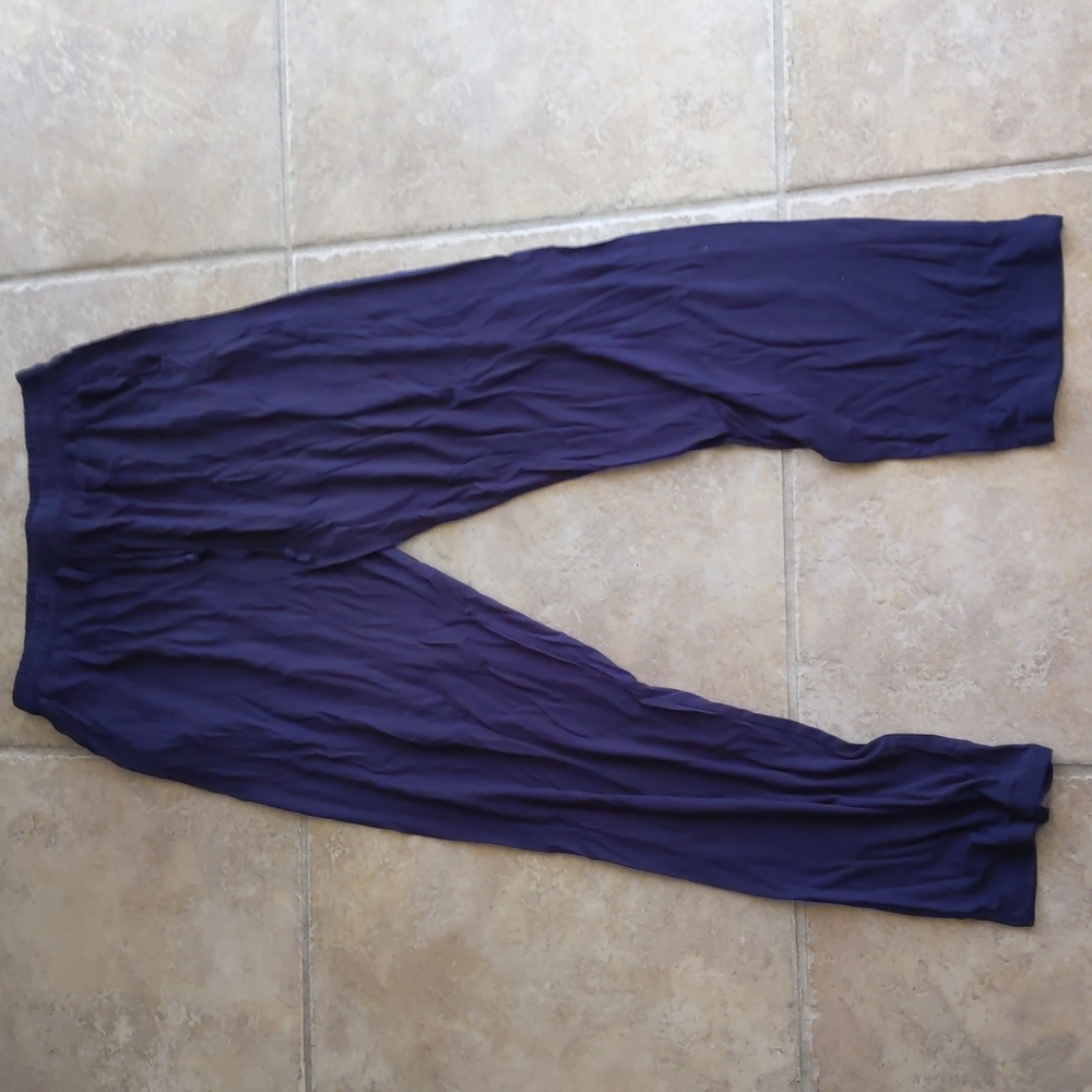 NWOT Yoga Pants w/ pockets!